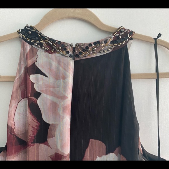 Women’s floral dinner dress - Picture 4 of 7